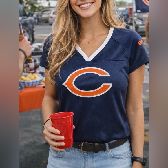 EUC- Women’s XL Chicago Bears # 54 Urlacher Jersey NFL Team Apparel - Picture 10 of 10